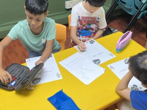 Comprehensive reading classes that foster a love for reading in young children
